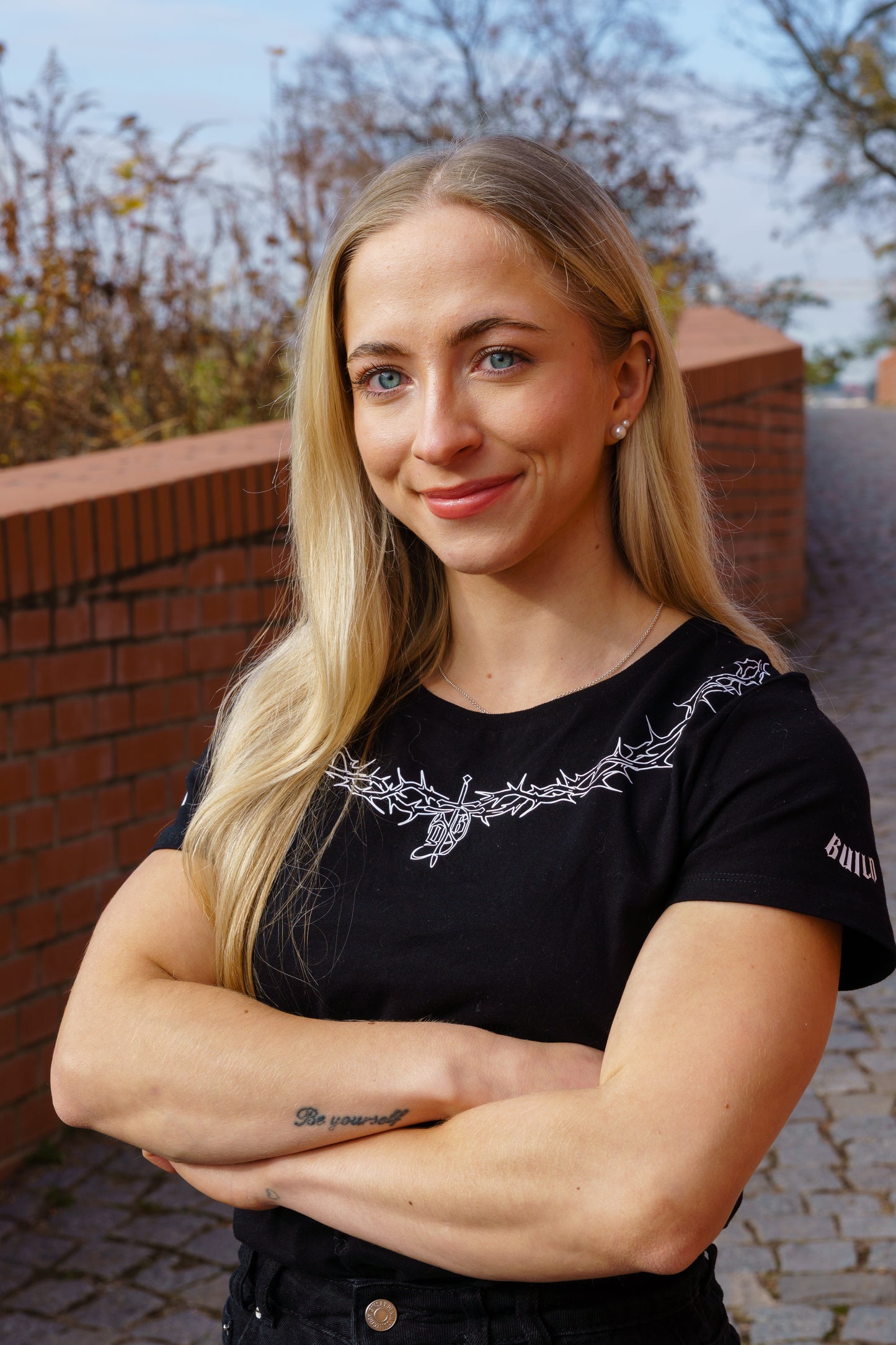 LIFTING TEE WOMEN- WHITE GRIT